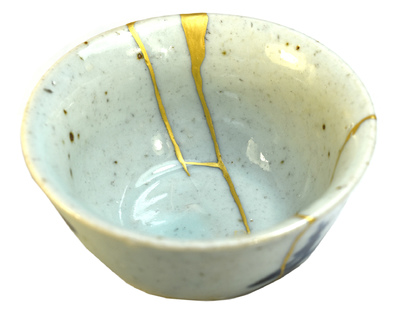 Traditional Kintsugi Shop: Kintsugi By Myriam greff