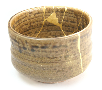 Traditional Kintsugi Shop: Kintsugi By Myriam greff