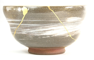 Traditional Kintsugi Shop: Kintsugi By Myriam greff