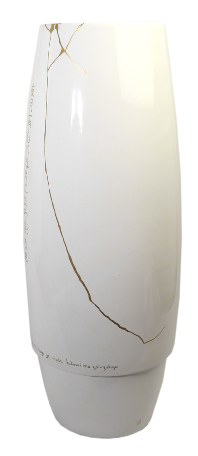 Traditional Kintsugi Shop: Kintsugi By Myriam greff