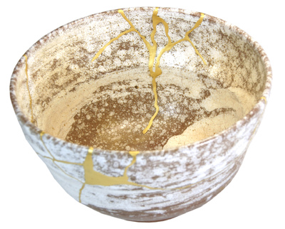 Traditional Kintsugi Shop: Kintsugi By Myriam greff