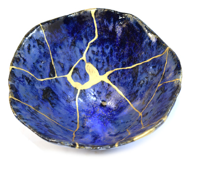 Traditional Kintsugi Shop: Kintsugi By Myriam greff