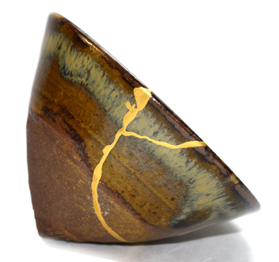 Traditional Kintsugi Shop: Kintsugi By Myriam greff