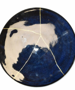 Blue plate with Kintsugi