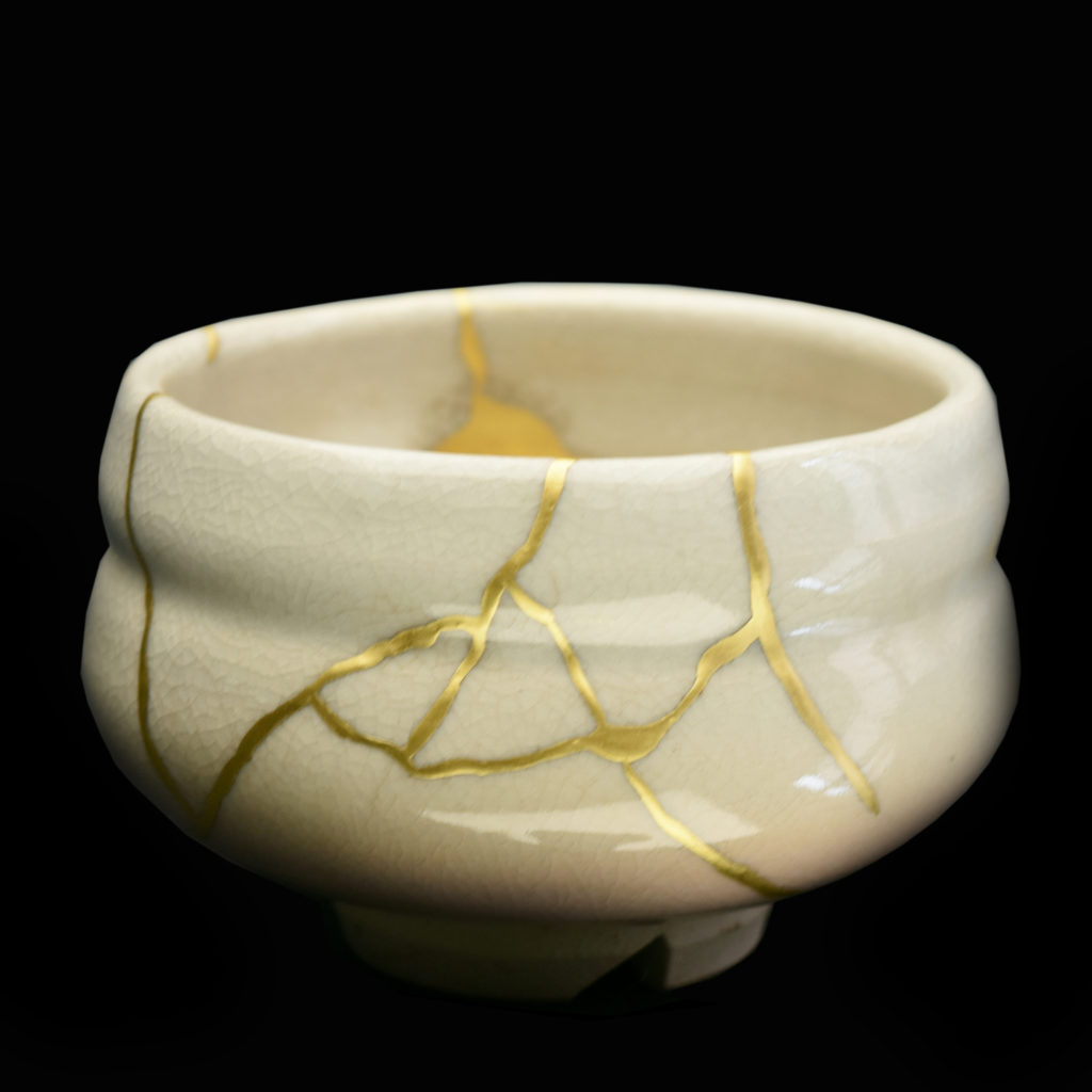Traditional Kintsugi Shop: Kintsugi By Myriam greff