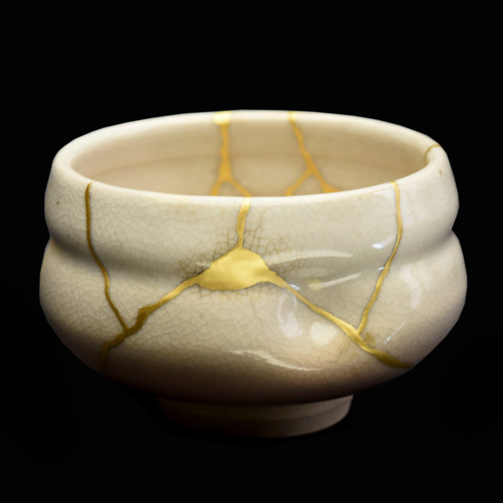 Traditional Kintsugi Shop: Kintsugi By Myriam greff
