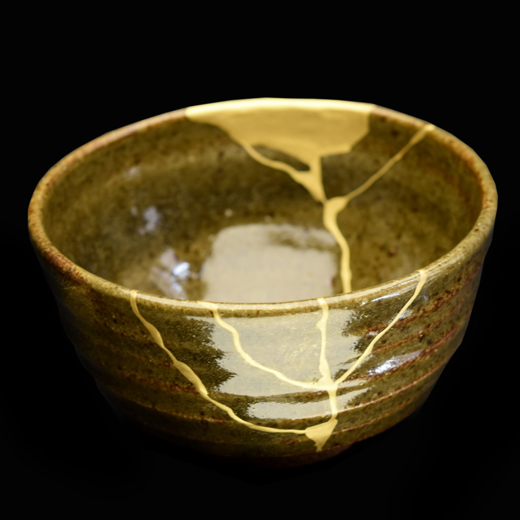 Traditional Kintsugi Shop: Kintsugi By Myriam greff