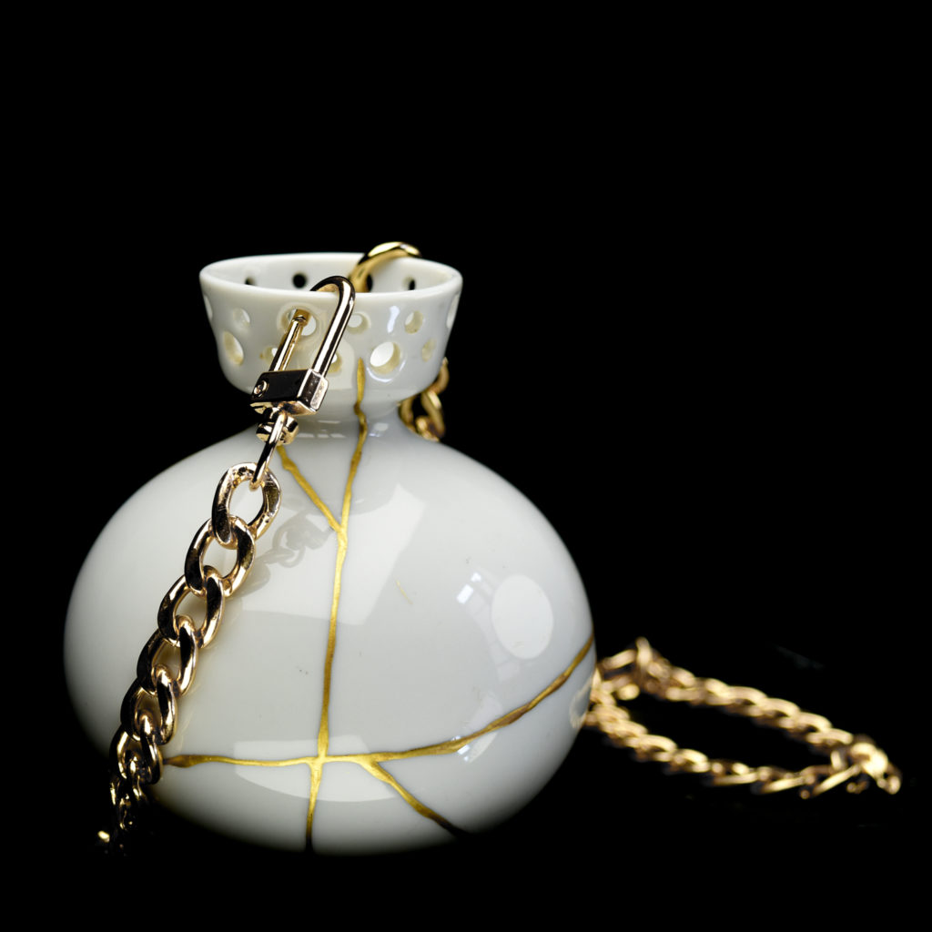 Traditional Kintsugi Shop: Kintsugi By Myriam greff