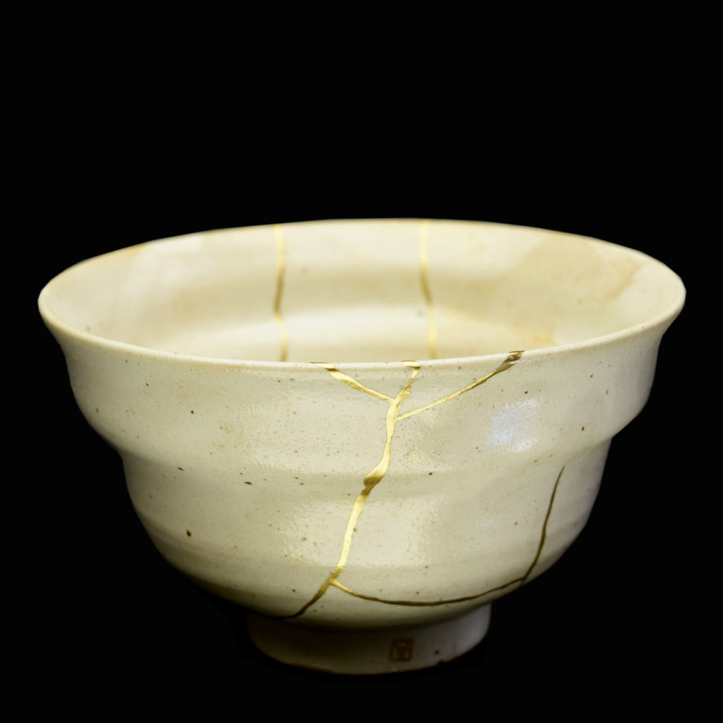 Traditional Kintsugi Shop: Kintsugi By Myriam greff