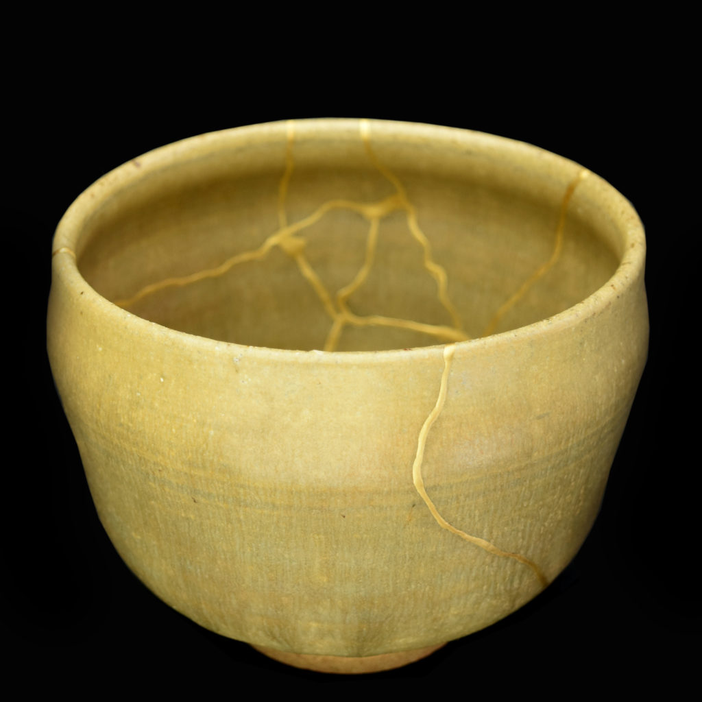 Traditional Kintsugi Shop: Kintsugi By Myriam greff