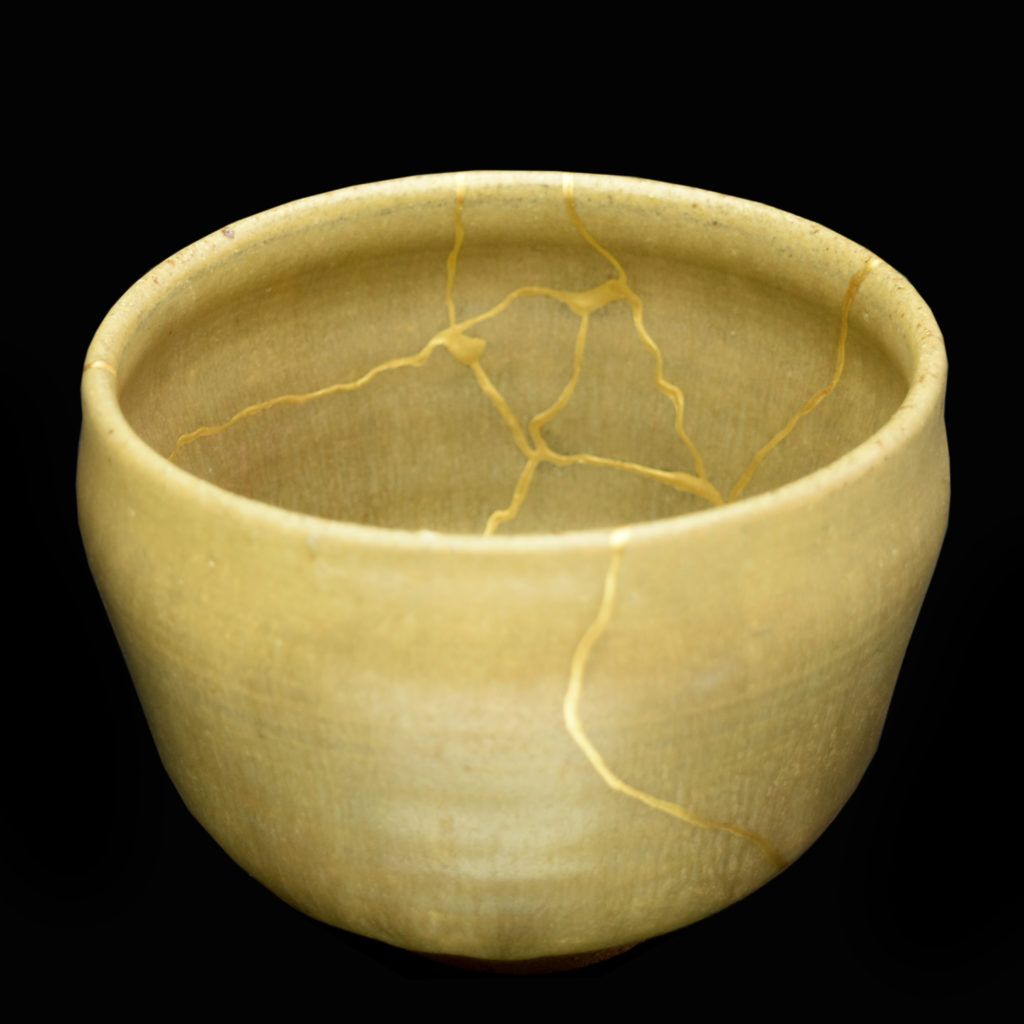 Traditional Kintsugi Shop: Kintsugi By Myriam greff