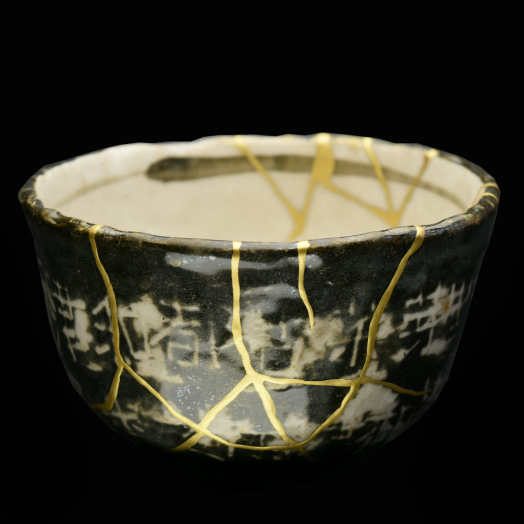 Traditional Kintsugi Shop: Kintsugi By Myriam greff