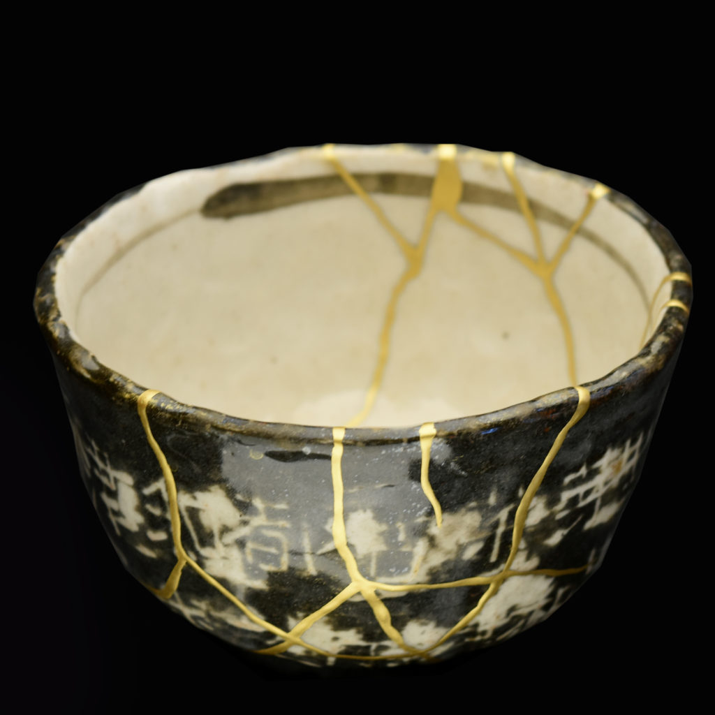 Traditional Kintsugi Shop: Kintsugi By Myriam greff