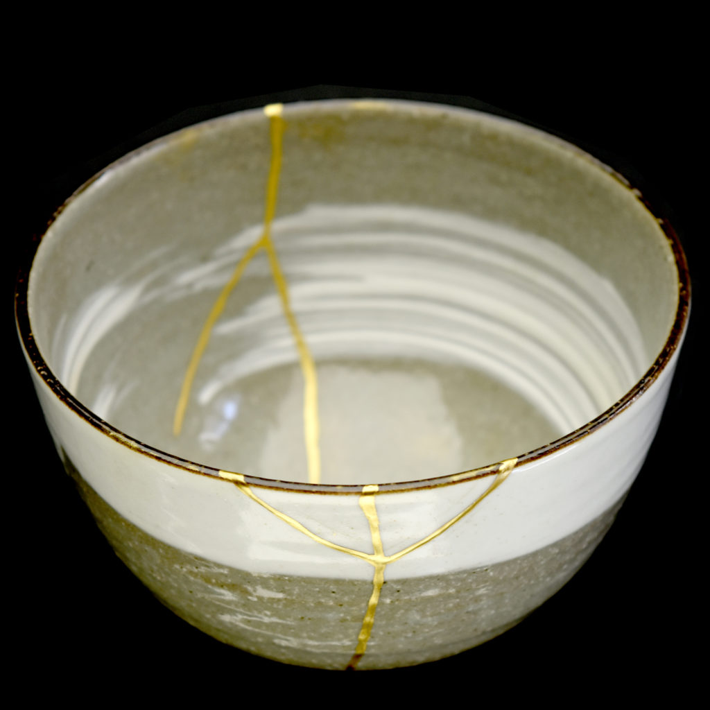 Traditional Kintsugi Shop: Kintsugi By Myriam greff