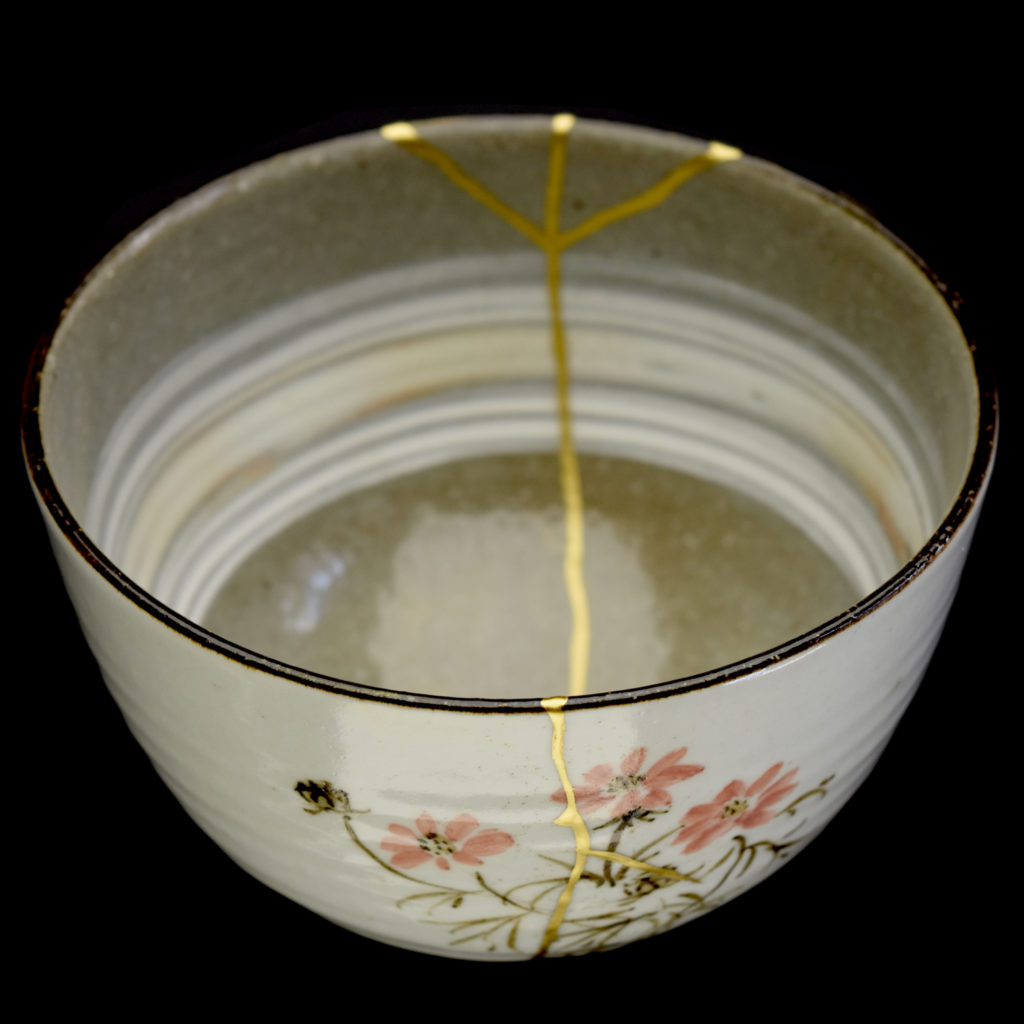 Traditional Kintsugi Shop: Kintsugi By Myriam greff