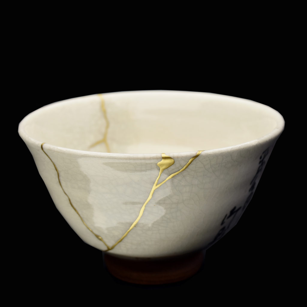 Traditional Kintsugi Shop: Kintsugi By Myriam greff