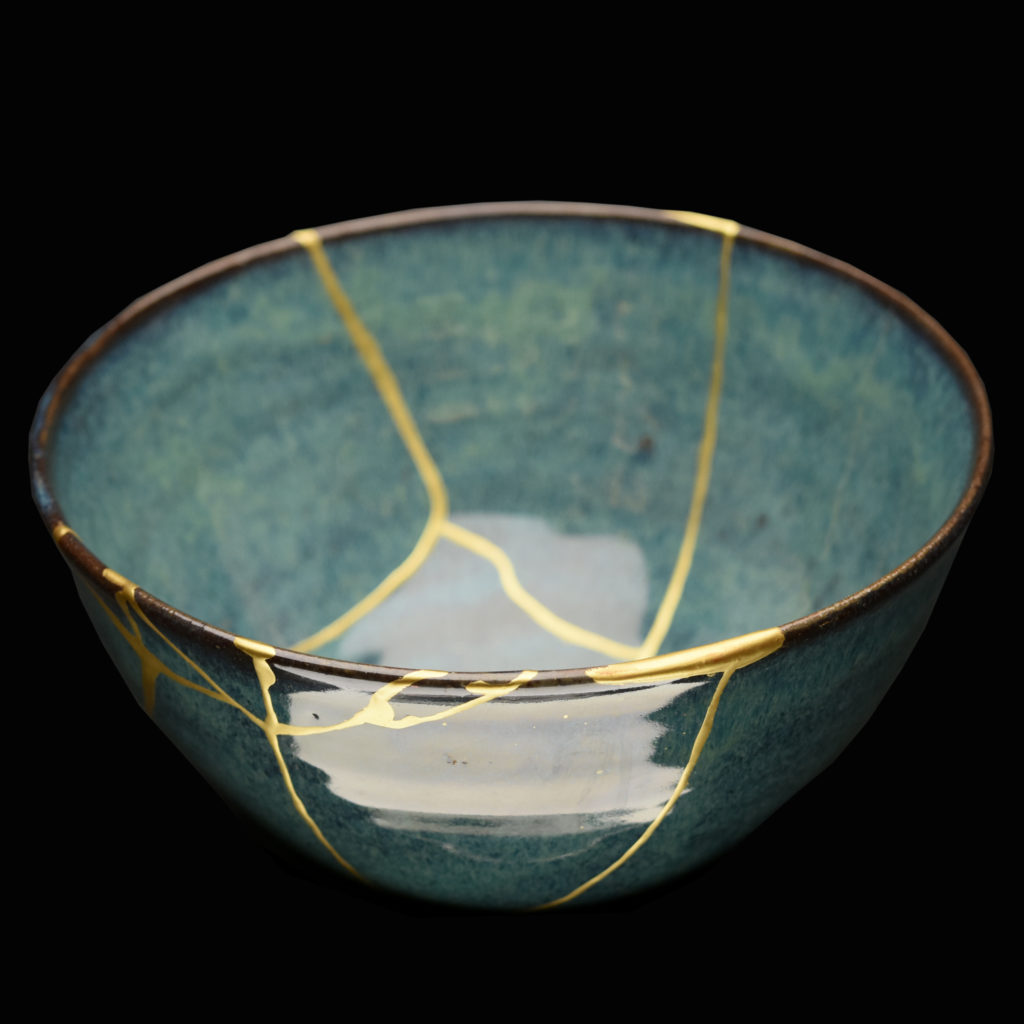 Traditional Kintsugi Shop: Kintsugi By Myriam greff