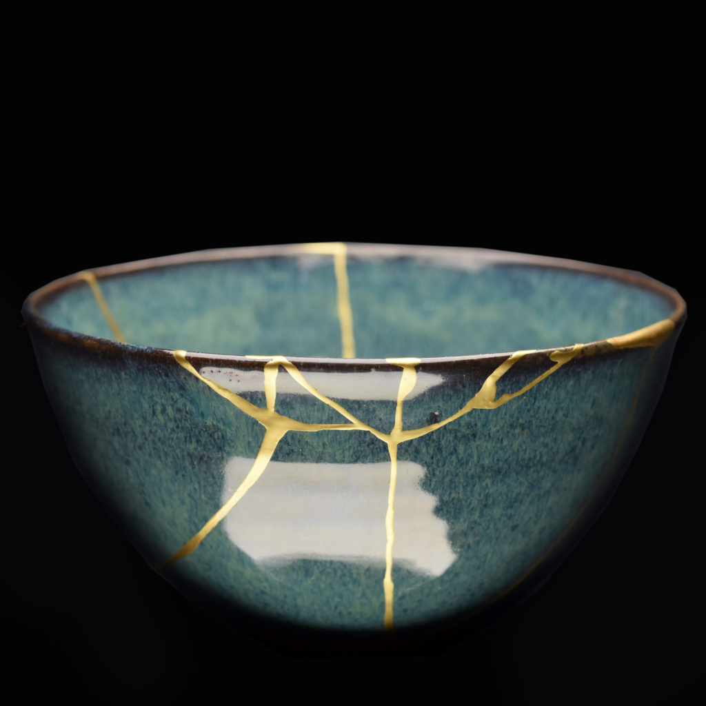Traditional Kintsugi Shop: Kintsugi By Myriam greff