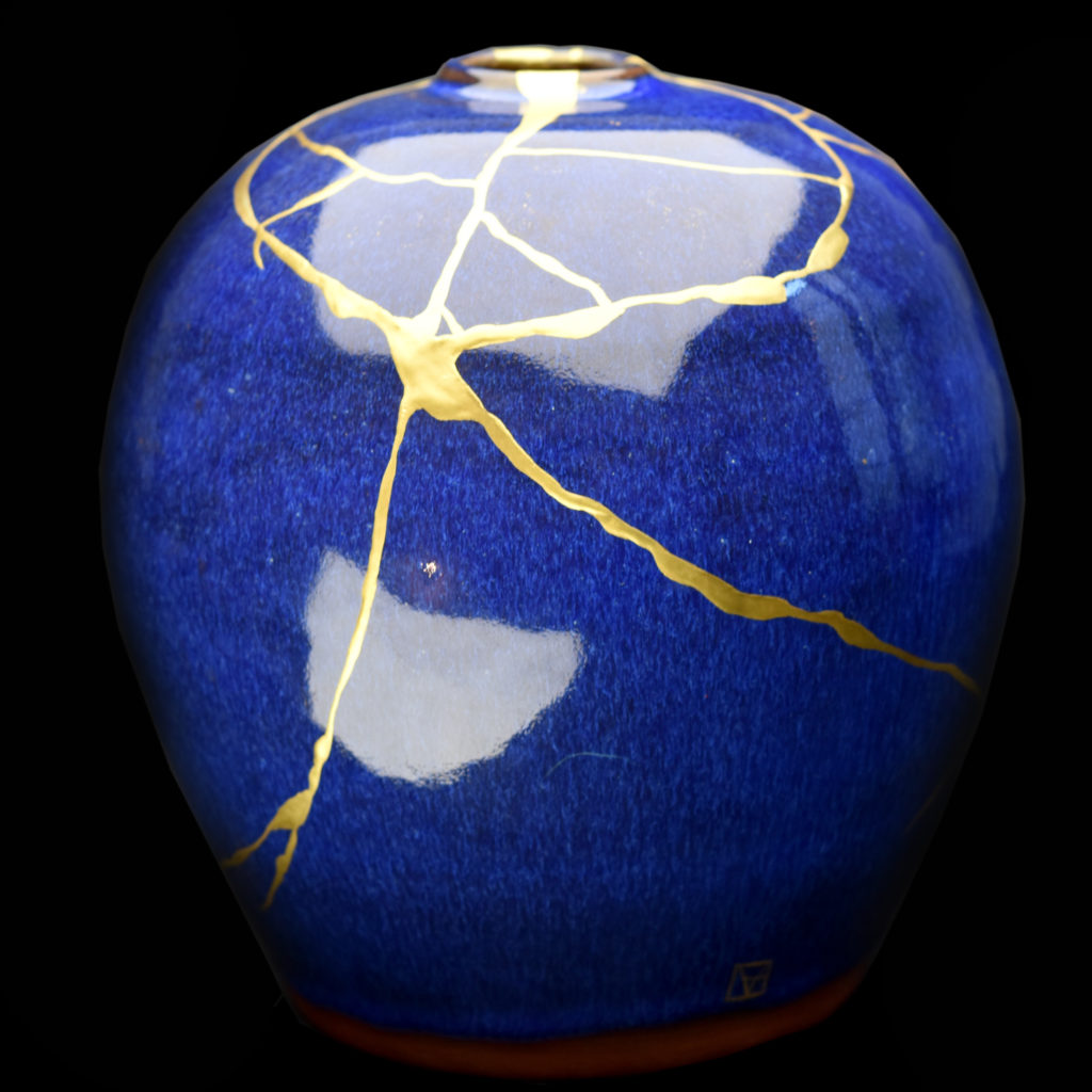 Traditional Kintsugi Shop: Kintsugi By Myriam greff
