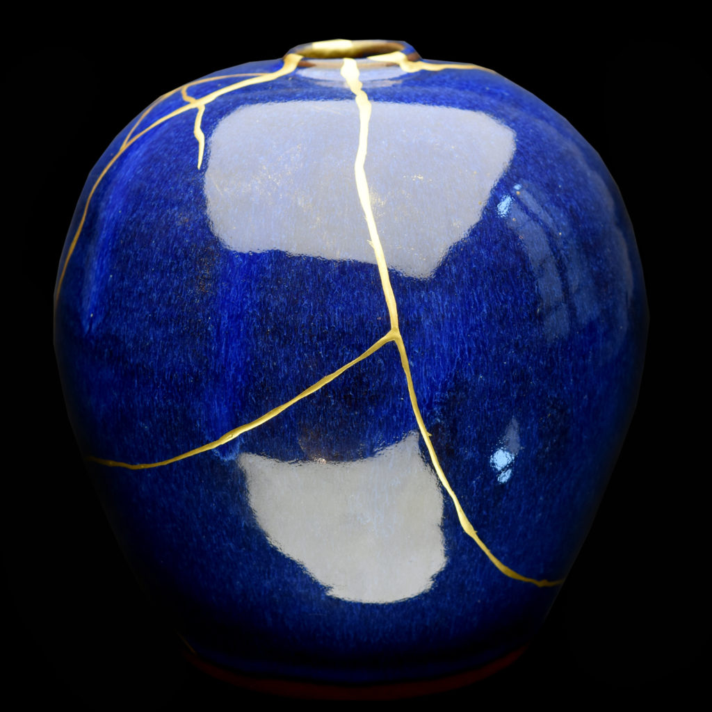 Traditional Kintsugi Shop: Kintsugi By Myriam greff