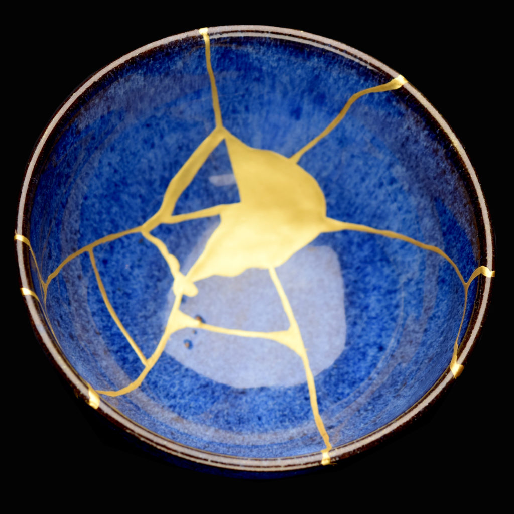 Traditional Kintsugi Shop: Kintsugi By Myriam greff