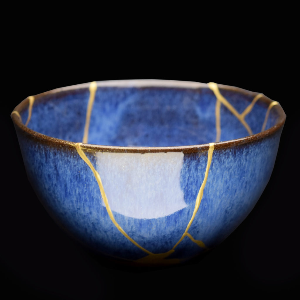 Traditional Kintsugi Shop: Kintsugi By Myriam greff