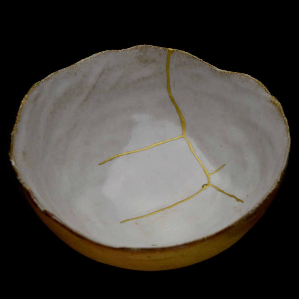 Traditional Kintsugi Shop: Kintsugi By Myriam greff