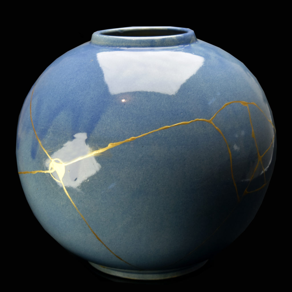Traditional Kintsugi Shop: Kintsugi By Myriam greff