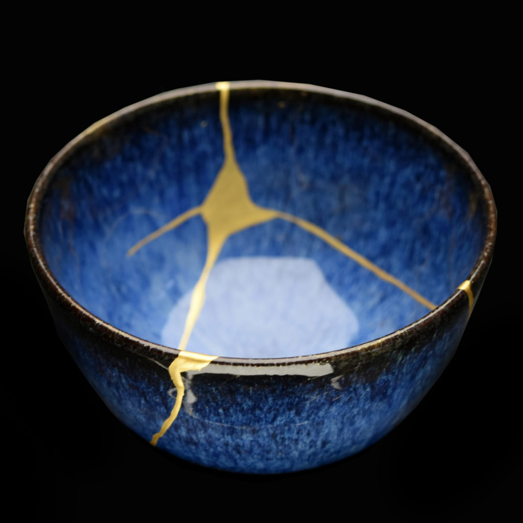 Traditional Kintsugi Shop: Kintsugi By Myriam greff