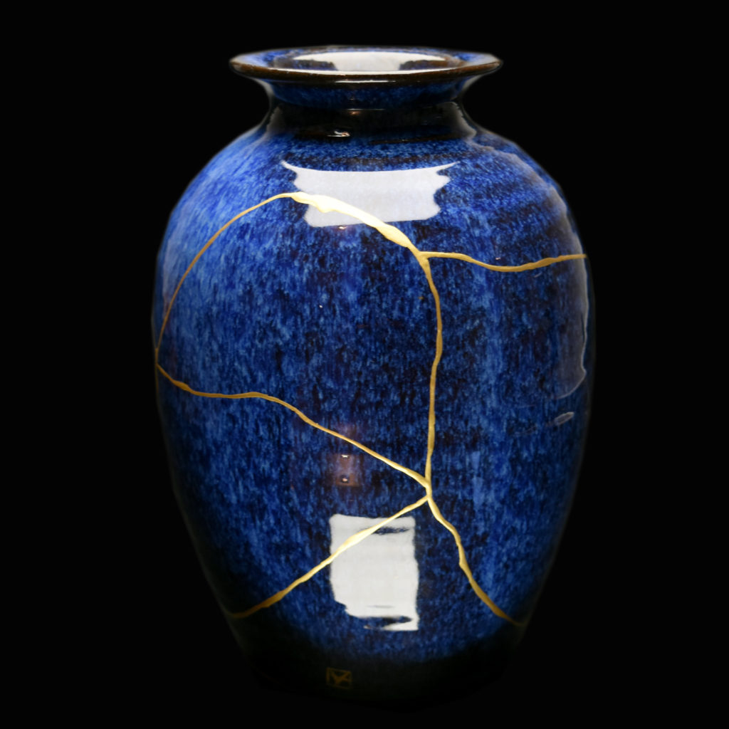 Traditional Kintsugi Shop: Kintsugi By Myriam greff