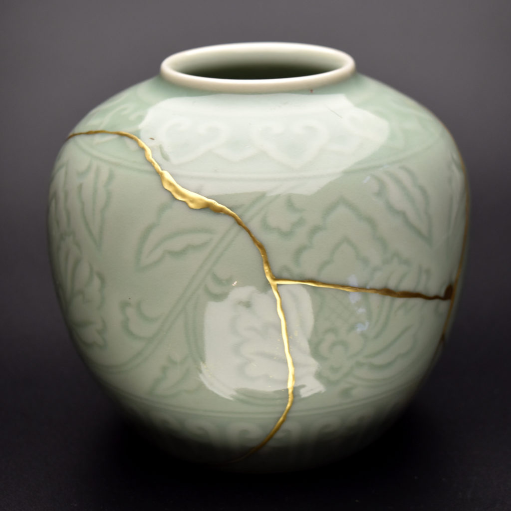 Traditional Kintsugi Shop: Kintsugi By Myriam greff