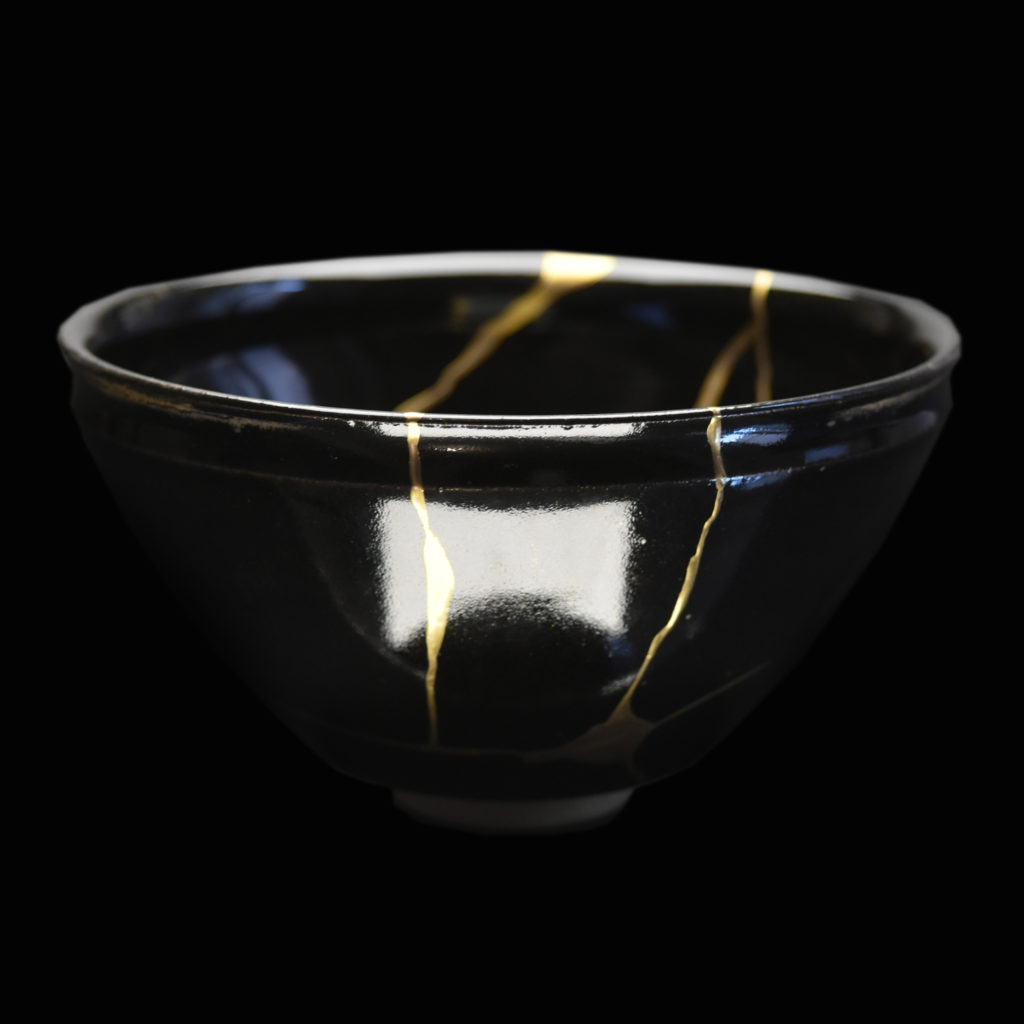 Traditional Kintsugi Shop: Kintsugi By Myriam greff