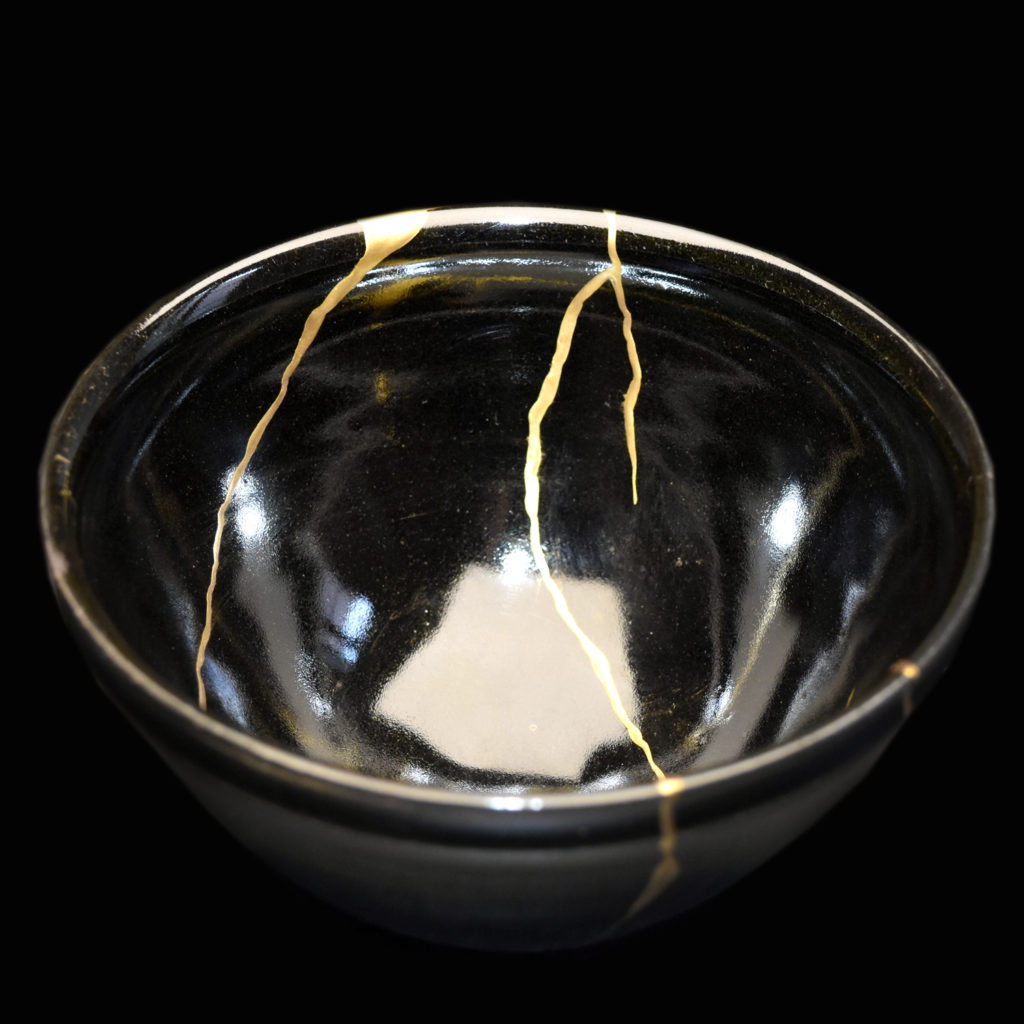 Traditional Kintsugi Shop: Kintsugi By Myriam greff