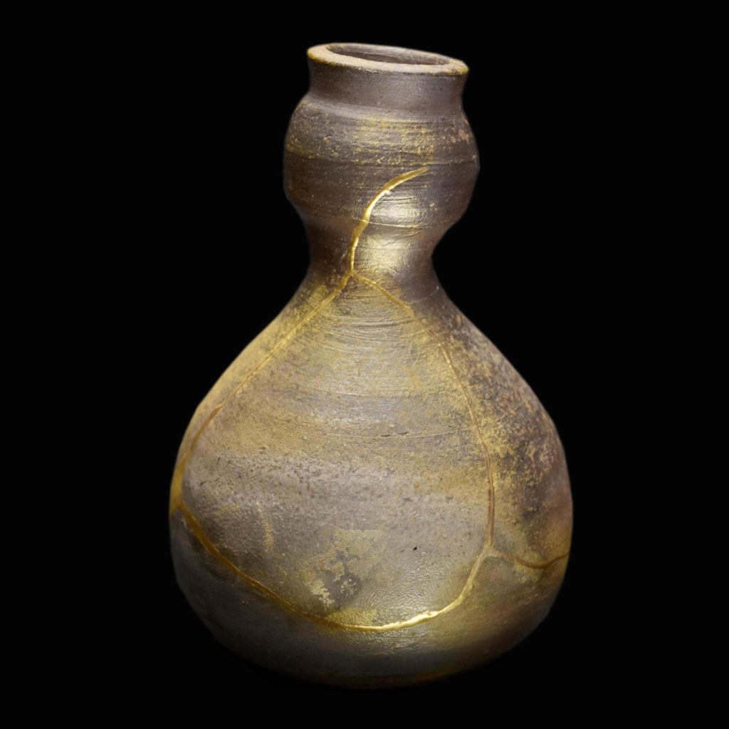 Traditional Kintsugi Shop: Kintsugi By Myriam greff