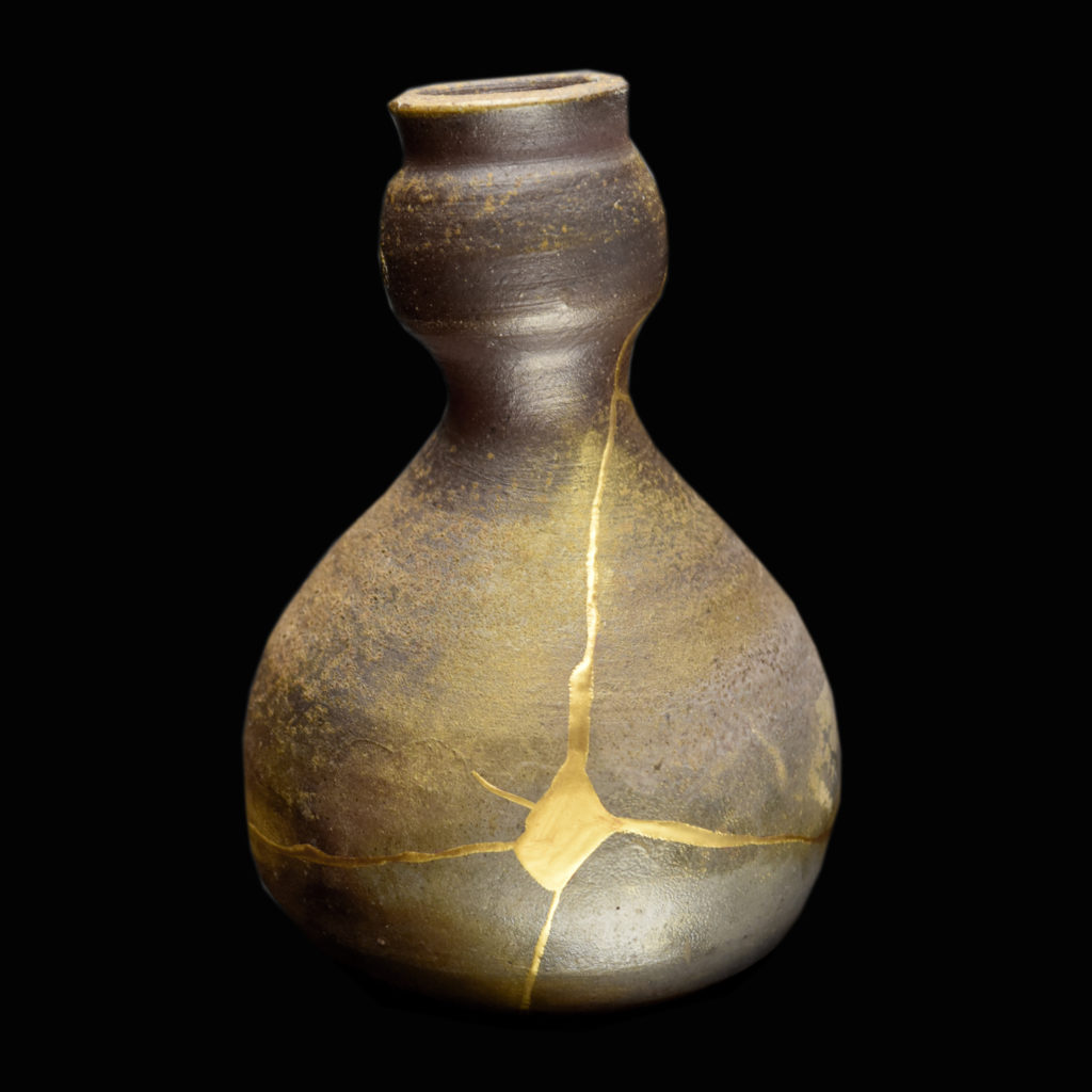 Traditional Kintsugi Shop: Kintsugi By Myriam greff