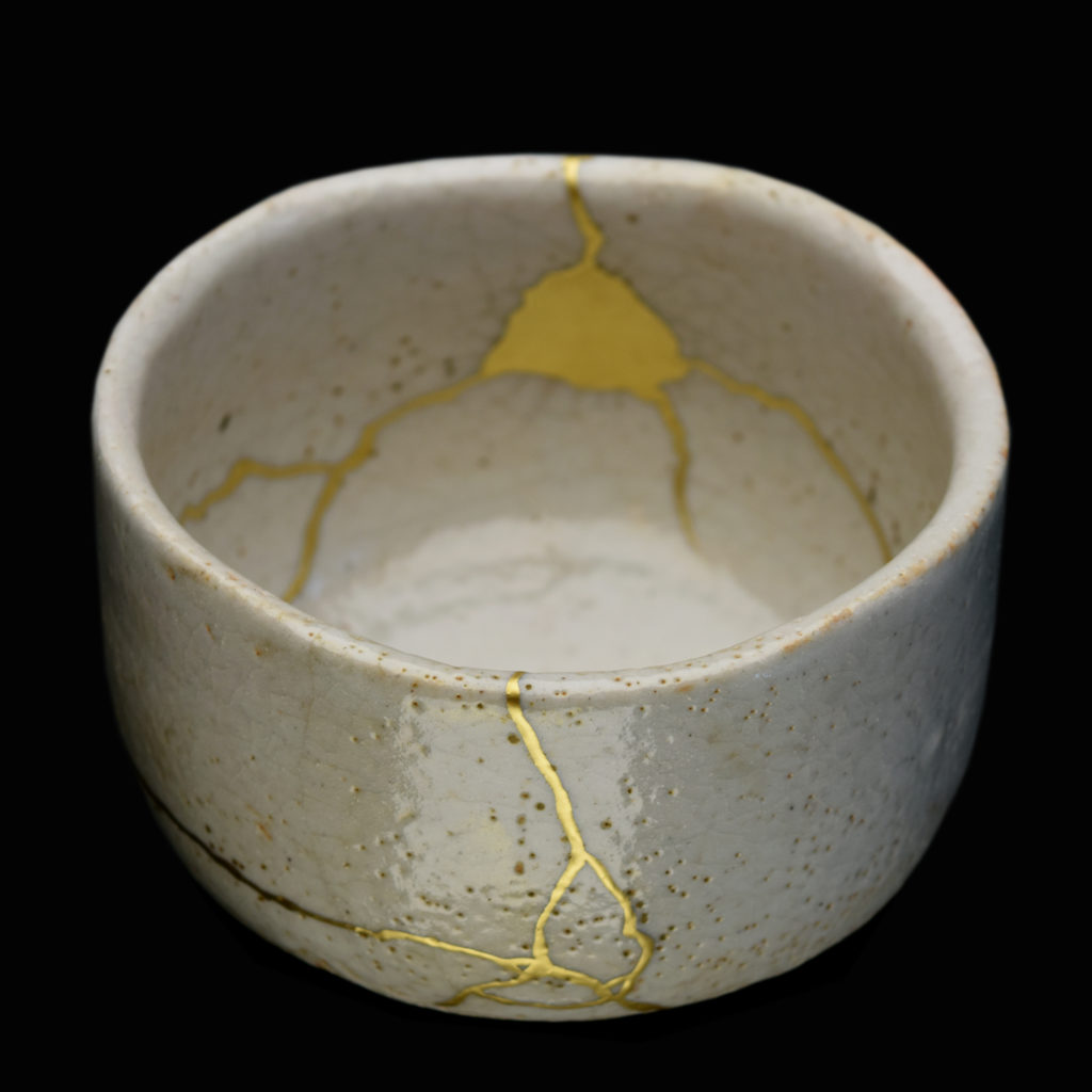Traditional Kintsugi Shop: Kintsugi By Myriam greff