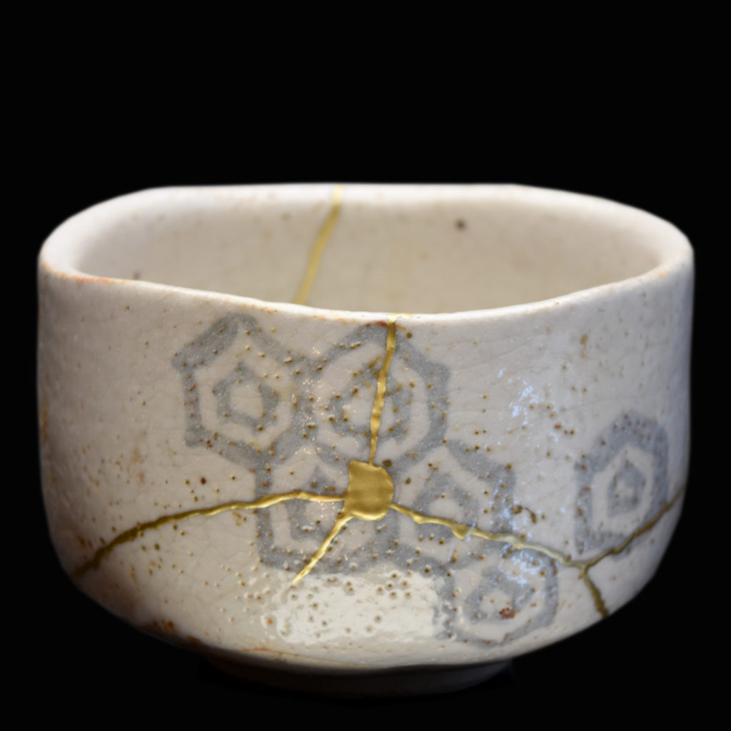 Traditional Kintsugi Shop: Kintsugi By Myriam greff