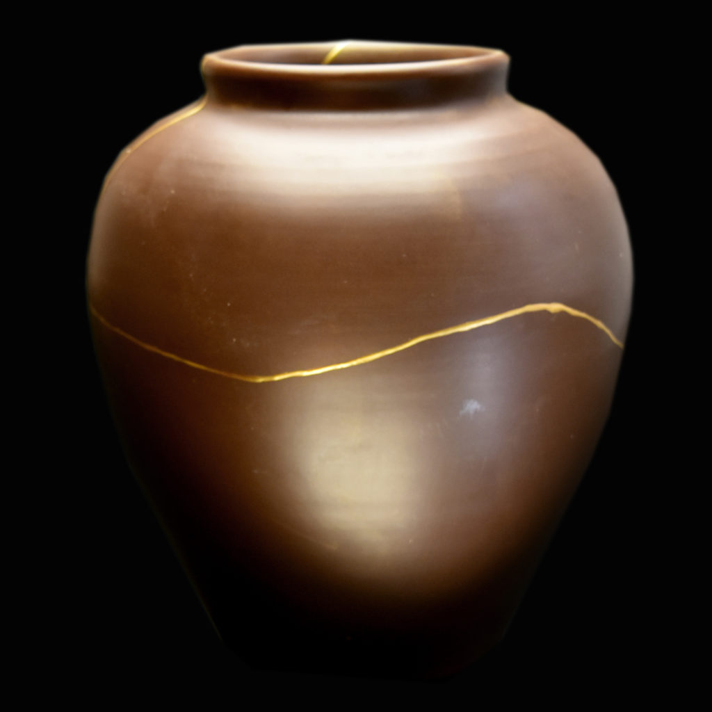 Traditional Kintsugi Shop: Kintsugi By Myriam greff
