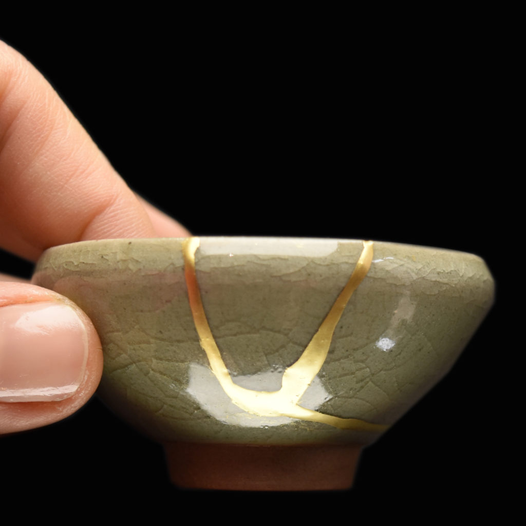 Traditional Kintsugi Shop: Kintsugi By Myriam greff