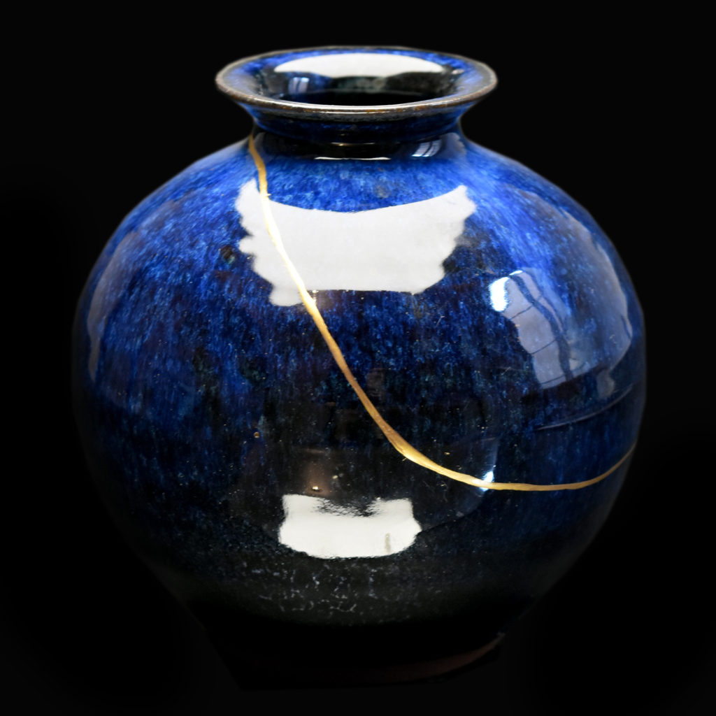 Traditional Kintsugi Shop: Kintsugi By Myriam greff