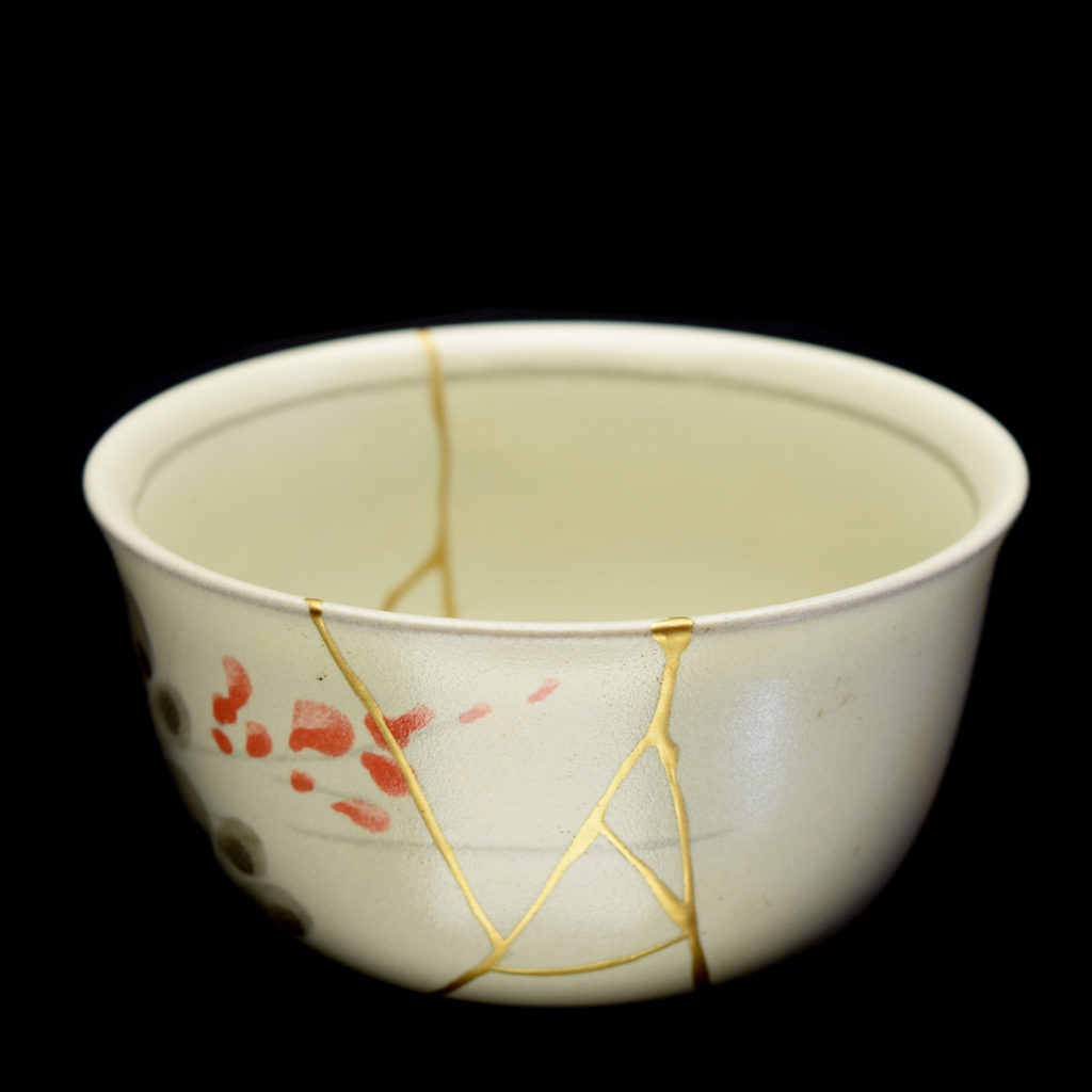 Traditional Kintsugi Shop: Kintsugi By Myriam greff
