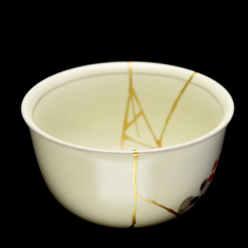 Traditional Kintsugi Shop: Kintsugi By Myriam greff