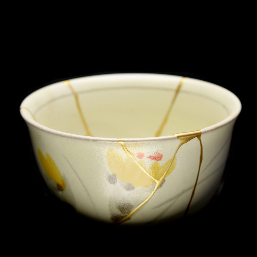 Traditional Kintsugi Shop: Kintsugi By Myriam greff