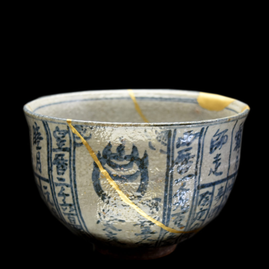 Traditional Kintsugi Shop: Kintsugi By Myriam greff
