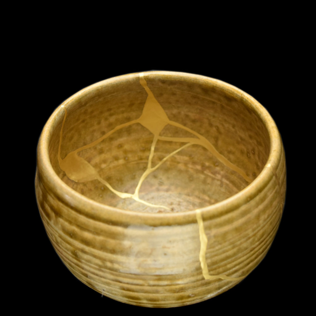 Traditional Kintsugi Shop: Kintsugi By Myriam greff