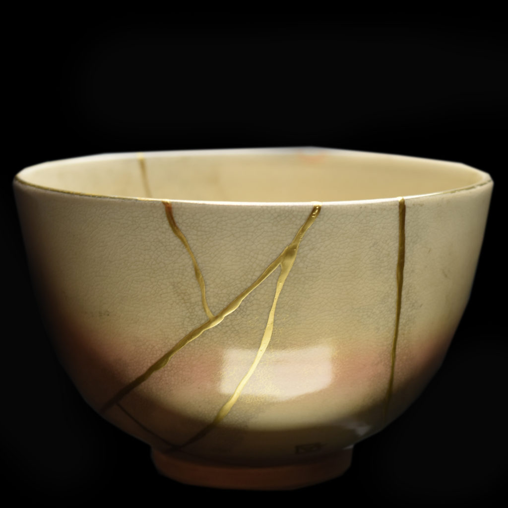 Traditional Kintsugi Shop: Kintsugi By Myriam greff