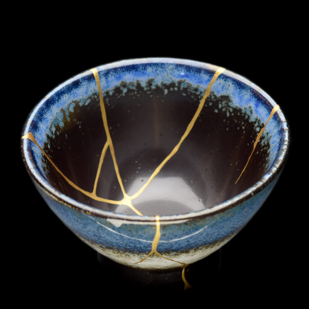 Traditional Kintsugi Shop: Kintsugi By Myriam greff