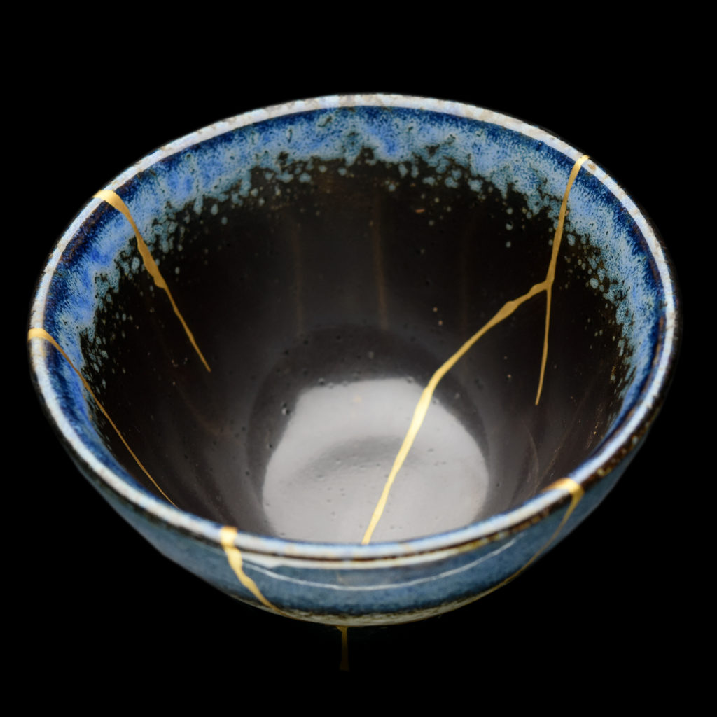 Traditional Kintsugi Shop: Kintsugi By Myriam greff