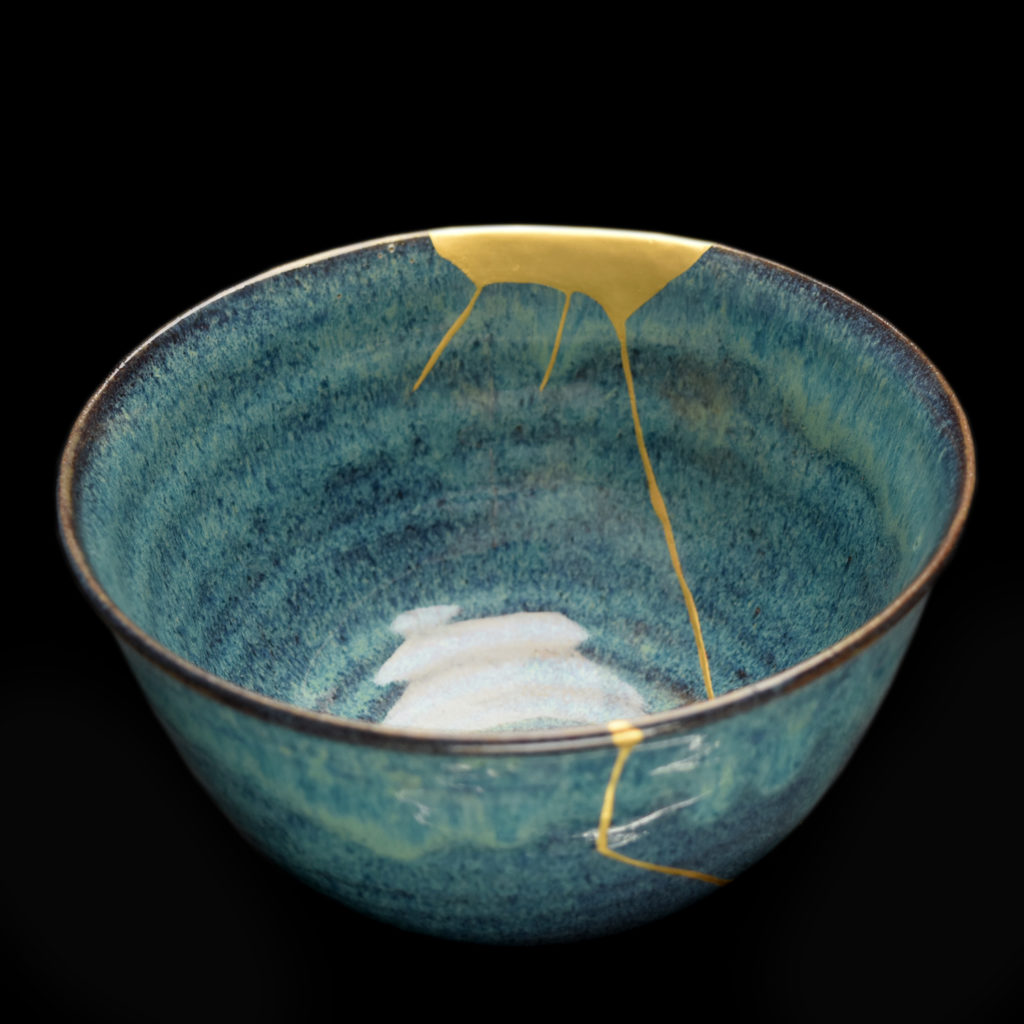 Traditional Kintsugi Shop: Kintsugi By Myriam greff