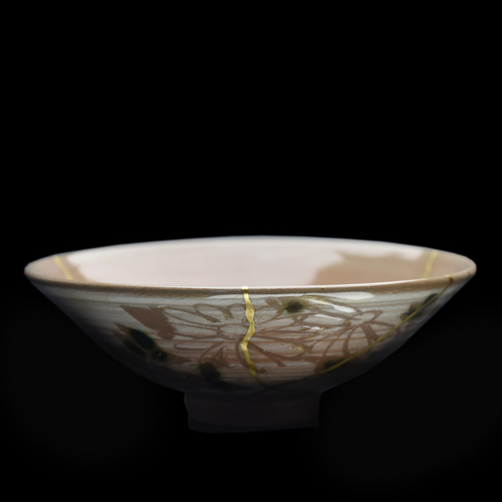 Traditional Kintsugi Shop: Kintsugi By Myriam greff